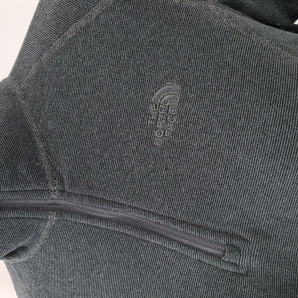 The North Face 1/4 Zip Fleece Pullover | Dark Grey | Small - Picture 6 of 9